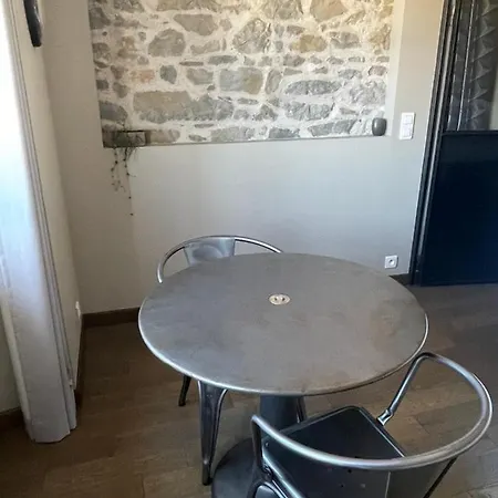 Pelletier Du Claux Апартаменти